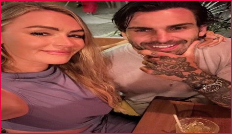 Adam Collard Wiki; Dating, Girlfriend, Tv Shows, Love Island, Parents, Bio